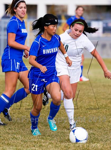 Thumbnail 1 in Bingham vs Hillcrest (UHSAA 5A First Round Playoff) photogallery.