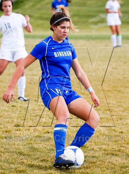 Thumbnail 1 in Bingham vs Hillcrest (UHSAA 5A First Round Playoff) photogallery.