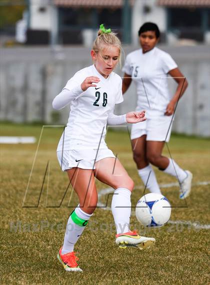 Thumbnail 1 in Bingham vs Hillcrest (UHSAA 5A First Round Playoff) photogallery.