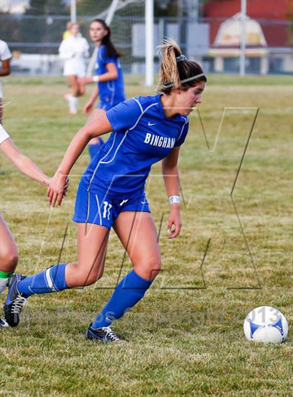Thumbnail 3 in Bingham vs Hillcrest (UHSAA 5A First Round Playoff) photogallery.