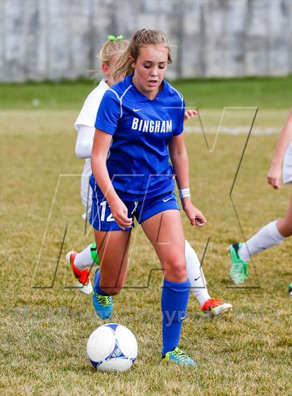 Thumbnail 1 in Bingham vs Hillcrest (UHSAA 5A First Round Playoff) photogallery.
