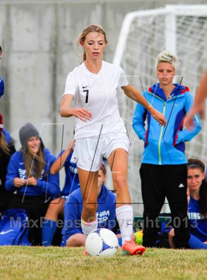 Thumbnail 2 in Bingham vs Hillcrest (UHSAA 5A First Round Playoff) photogallery.