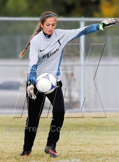 Thumbnail 2 in Bingham vs Hillcrest (UHSAA 5A First Round Playoff) photogallery.