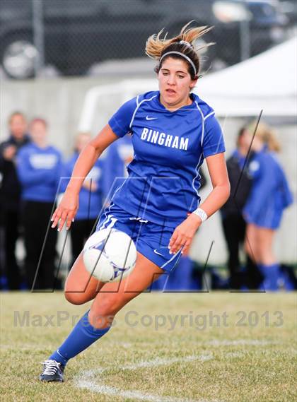 Thumbnail 1 in Bingham vs Hillcrest (UHSAA 5A First Round Playoff) photogallery.