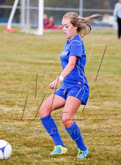 Thumbnail 3 in Bingham vs Hillcrest (UHSAA 5A First Round Playoff) photogallery.