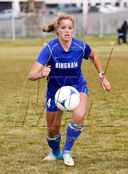 Thumbnail 1 in Bingham vs Hillcrest (UHSAA 5A First Round Playoff) photogallery.