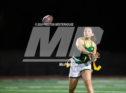 Thumbnail 3 in Simi Valley @ Moorpark photogallery.