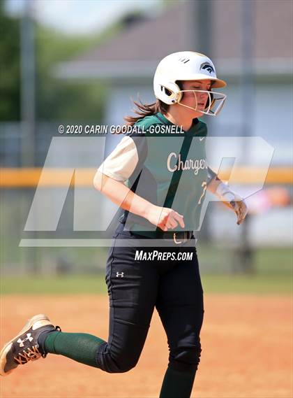 Thumbnail 3 in Ayden - Grifton Softball (Extending the Season) photogallery.