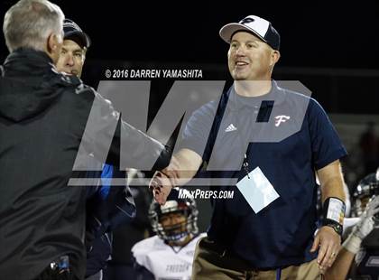 Thumbnail 2 in De La Salle vs. Freedom (CIF NCS Open Division Final) photogallery.