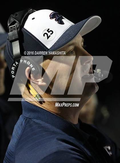 Thumbnail 1 in De La Salle vs. Freedom (CIF NCS Open Division Final) photogallery.