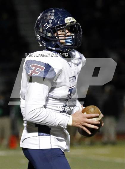 Thumbnail 3 in De La Salle vs. Freedom (CIF NCS Open Division Final) photogallery.