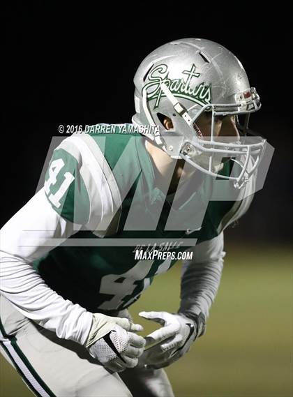 Thumbnail 2 in De La Salle vs. Freedom (CIF NCS Open Division Final) photogallery.