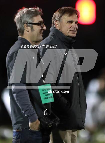 Thumbnail 1 in De La Salle vs. Freedom (CIF NCS Open Division Final) photogallery.