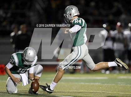 Thumbnail 1 in De La Salle vs. Freedom (CIF NCS Open Division Final) photogallery.