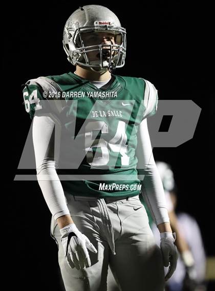 Thumbnail 3 in De La Salle vs. Freedom (CIF NCS Open Division Final) photogallery.