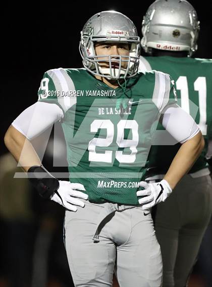 Thumbnail 1 in De La Salle vs. Freedom (CIF NCS Open Division Final) photogallery.