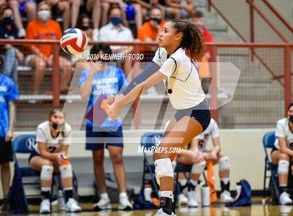 Thumbnail 2 in Brandeis @ O'Connor photogallery.