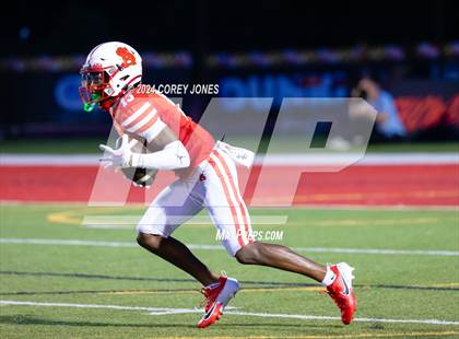 Thumbnail 2 in DeMatha vs Archbishop Spalding (The Cavalier Kickoff Classic) photogallery.