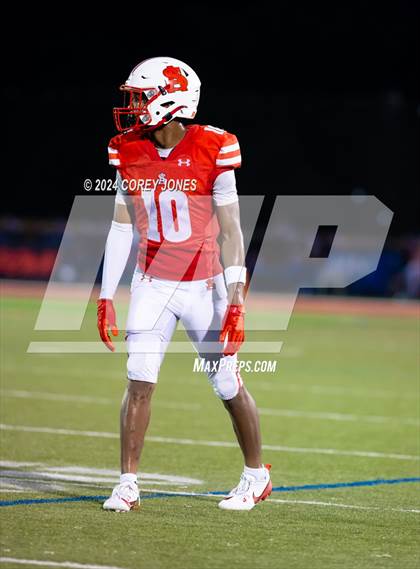 Thumbnail 2 in DeMatha vs Archbishop Spalding (The Cavalier Kickoff Classic) photogallery.