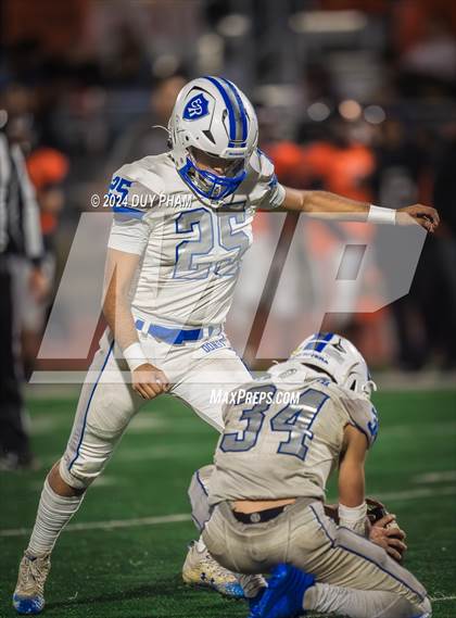 Thumbnail 2 in El Rancho @ Los Amigos (CIF SS D11 Quarterfinals) photogallery.