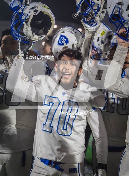 Thumbnail 2 in El Rancho @ Los Amigos (CIF SS D11 Quarterfinals) photogallery.