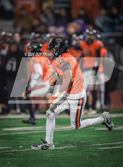 Thumbnail 3 in El Rancho @ Los Amigos (CIF SS D11 Quarterfinals) photogallery.