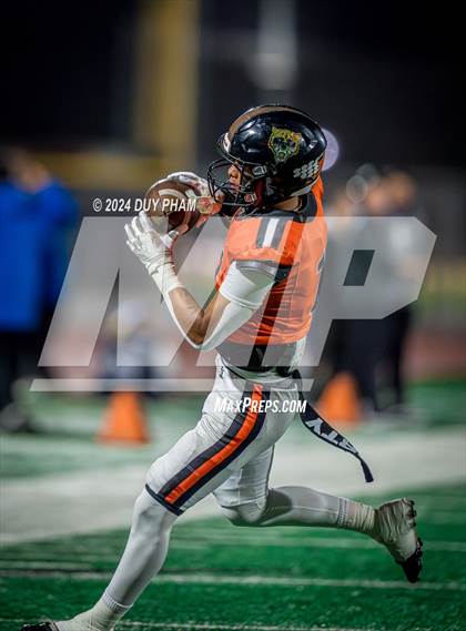 Thumbnail 3 in El Rancho @ Los Amigos (CIF SS D11 Quarterfinals) photogallery.