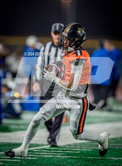 Thumbnail 1 in El Rancho @ Los Amigos (CIF SS D11 Quarterfinals) photogallery.