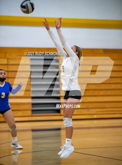 Thumbnail 3 in Poway @ San Pasqual photogallery.