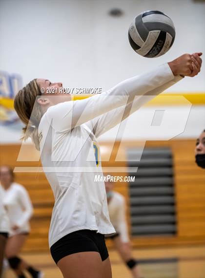 Thumbnail 2 in Poway @ San Pasqual photogallery.