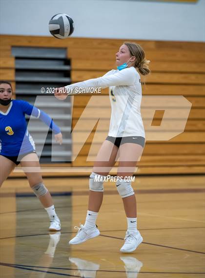 Thumbnail 1 in Poway @ San Pasqual photogallery.