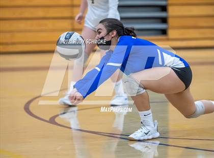 Thumbnail 1 in Poway @ San Pasqual photogallery.