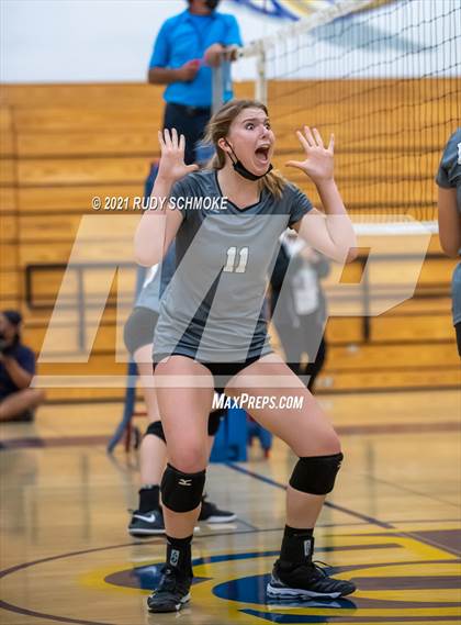 Thumbnail 3 in Poway @ San Pasqual photogallery.
