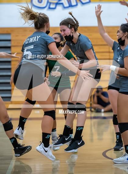 Thumbnail 1 in Poway @ San Pasqual photogallery.