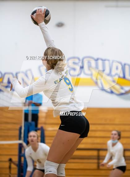 Thumbnail 2 in Poway @ San Pasqual photogallery.