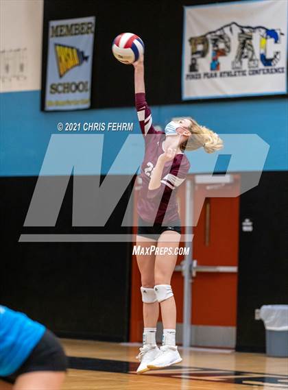 Thumbnail 2 in Cheyenne Mountain @ Vista Ridge photogallery.