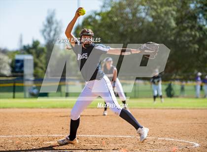 Thumbnail 3 in Otay Ranch vs La Costa Canyon (Cougar Classic) photogallery.