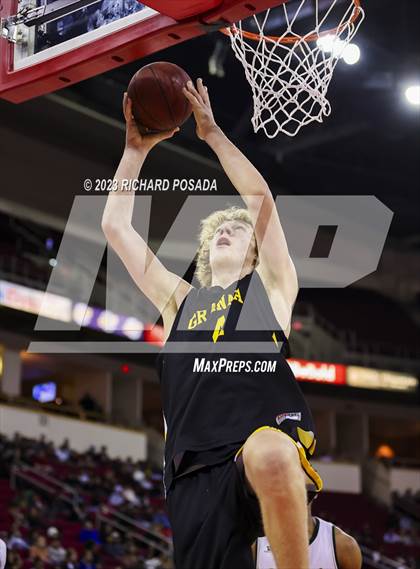 Thumbnail 3 in Monterey Trail vs. Granada photogallery.