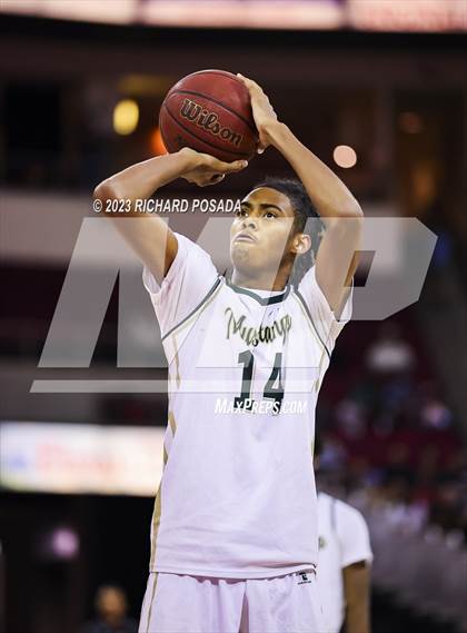 Thumbnail 2 in Monterey Trail vs. Granada photogallery.