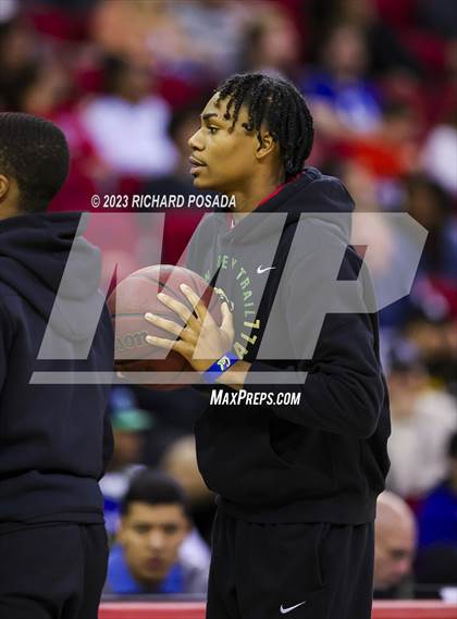 Thumbnail 3 in Monterey Trail vs. Granada photogallery.