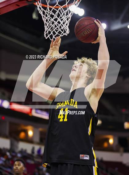 Thumbnail 2 in Monterey Trail vs. Granada photogallery.