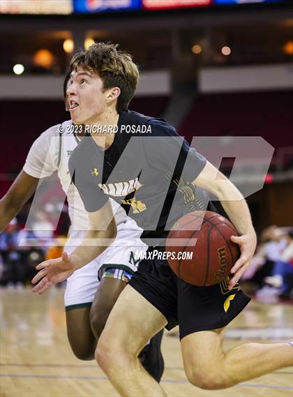 Thumbnail 1 in Monterey Trail vs. Granada photogallery.