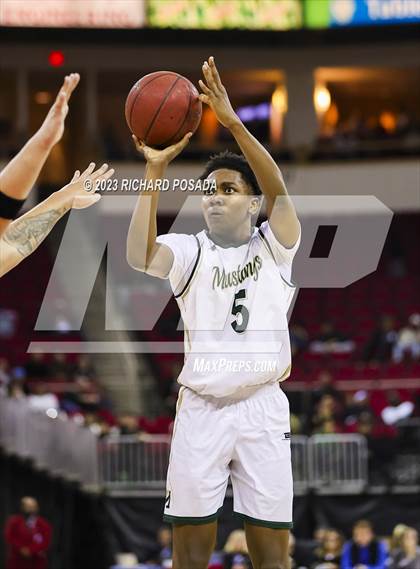 Thumbnail 3 in Monterey Trail vs. Granada photogallery.