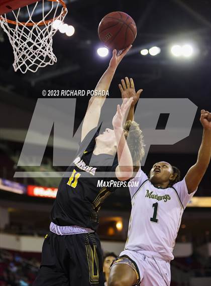 Thumbnail 2 in Monterey Trail vs. Granada photogallery.