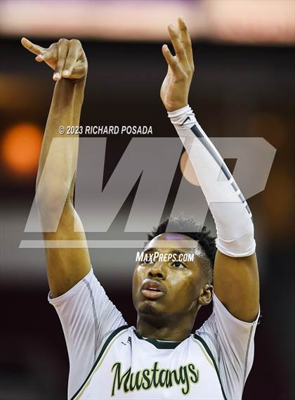 Thumbnail 2 in Monterey Trail vs. Granada photogallery.