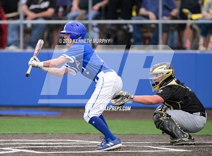 Thumbnail 3 in Cleburne vs Midlothian (UIL 5A Regional Quarterfinal Game 2) photogallery.