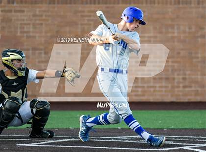 Thumbnail 2 in Cleburne vs Midlothian (UIL 5A Regional Quarterfinal Game 2) photogallery.