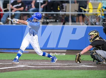 Thumbnail 2 in Cleburne vs Midlothian (UIL 5A Regional Quarterfinal Game 2) photogallery.