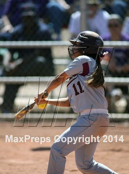 Thumbnail 3 in Desert View vs Sabino (Tucson High Badger Invitational) photogallery.