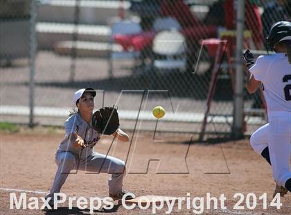 Thumbnail 1 in Desert View vs Sabino (Tucson High Badger Invitational) photogallery.
